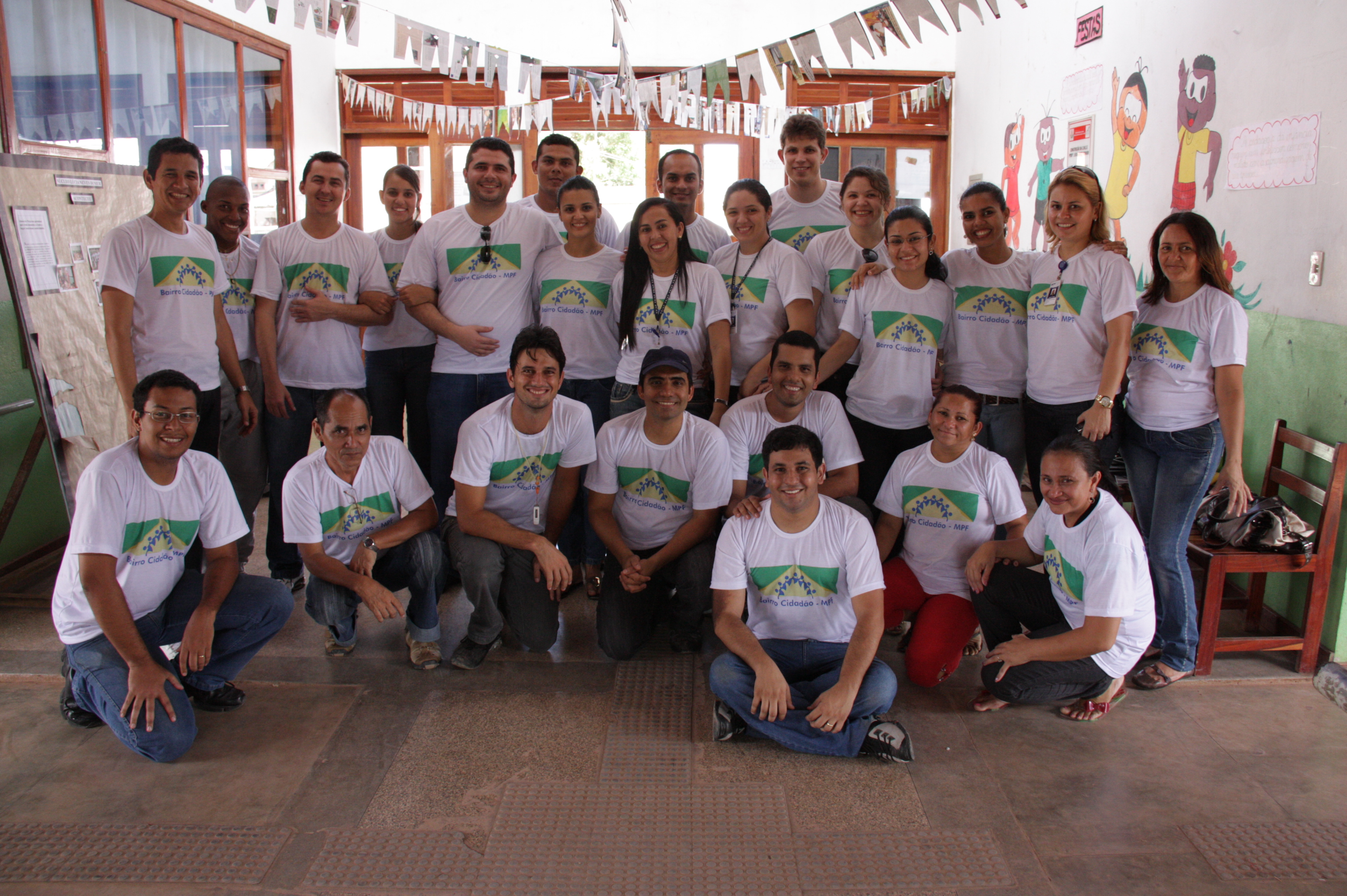 A equipe do projeto Bairro Cidadão