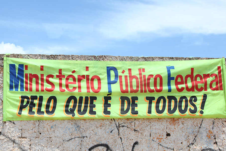 Turminha do MPF em Valparaíso de Goiás. Foto Gilmar Félix (1)
