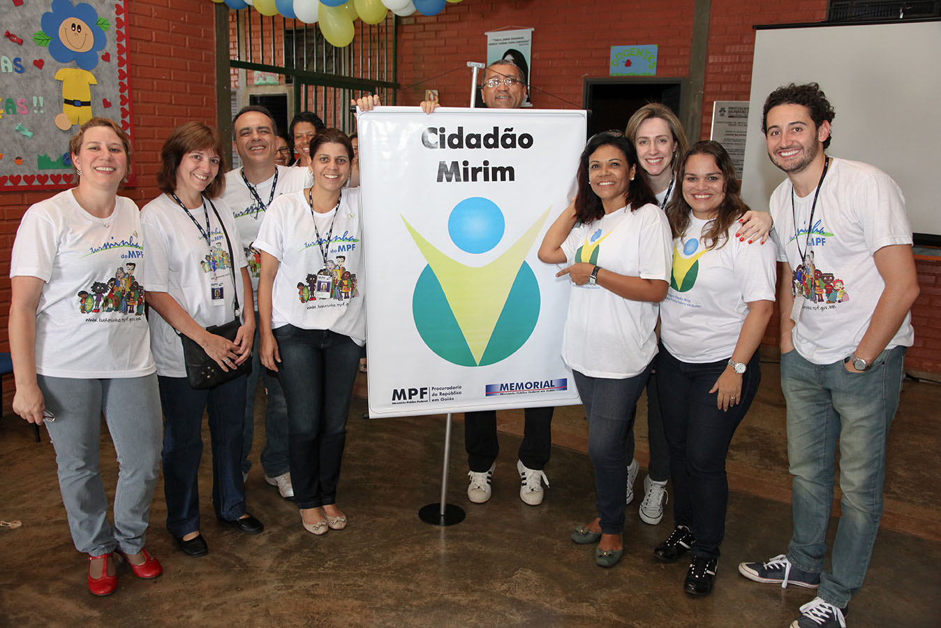 Turminha do MPF em Valparaíso de Goiás. Foto Gilmar Félix (22)