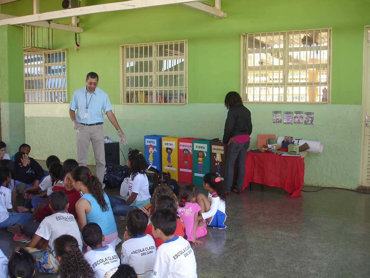 Turminha vai a escola no Gama (DF)