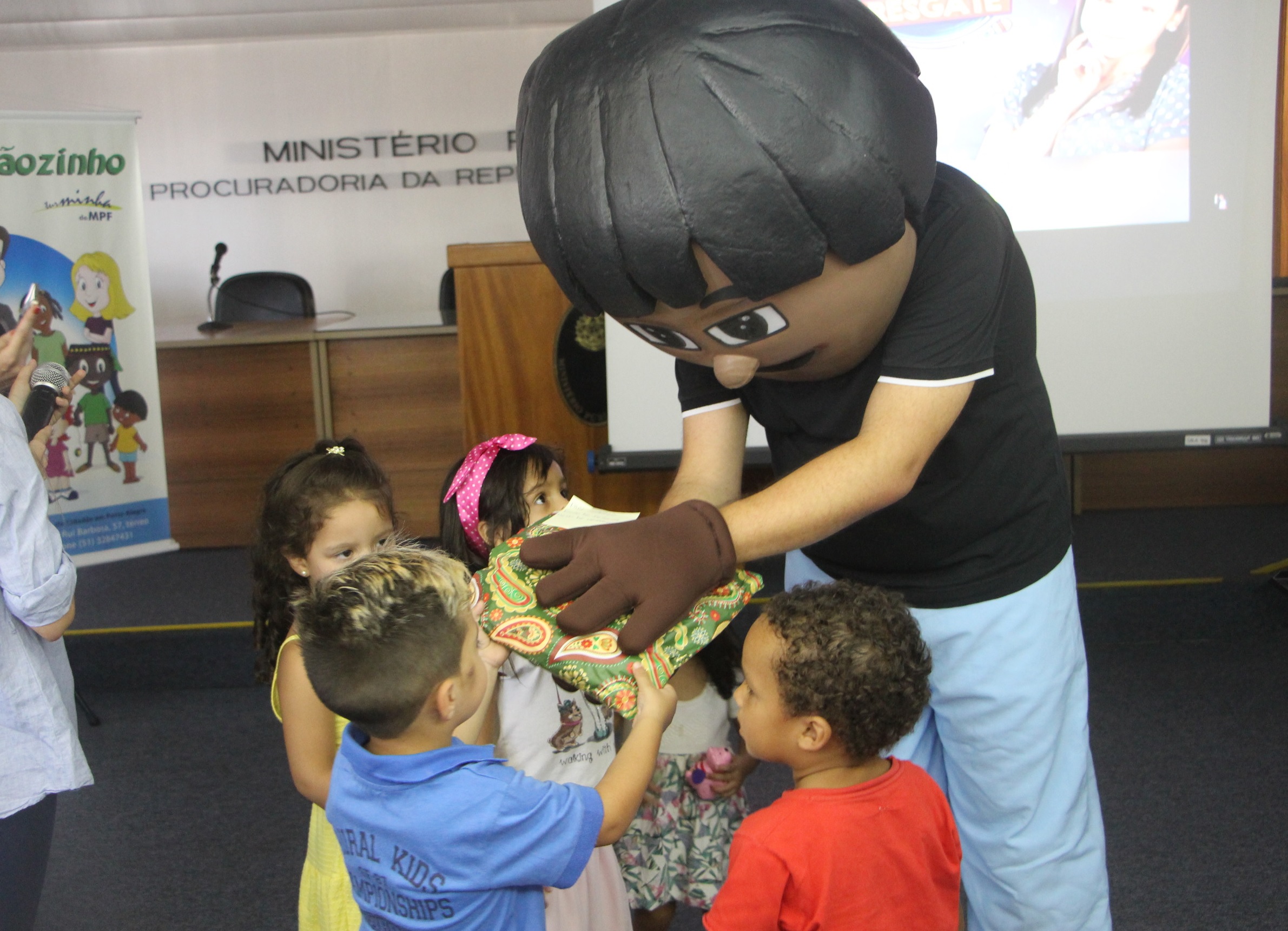 munani presentes.jpg