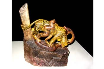 Artesanato com pedra sabão. Foto Jorge Macedo, Detur