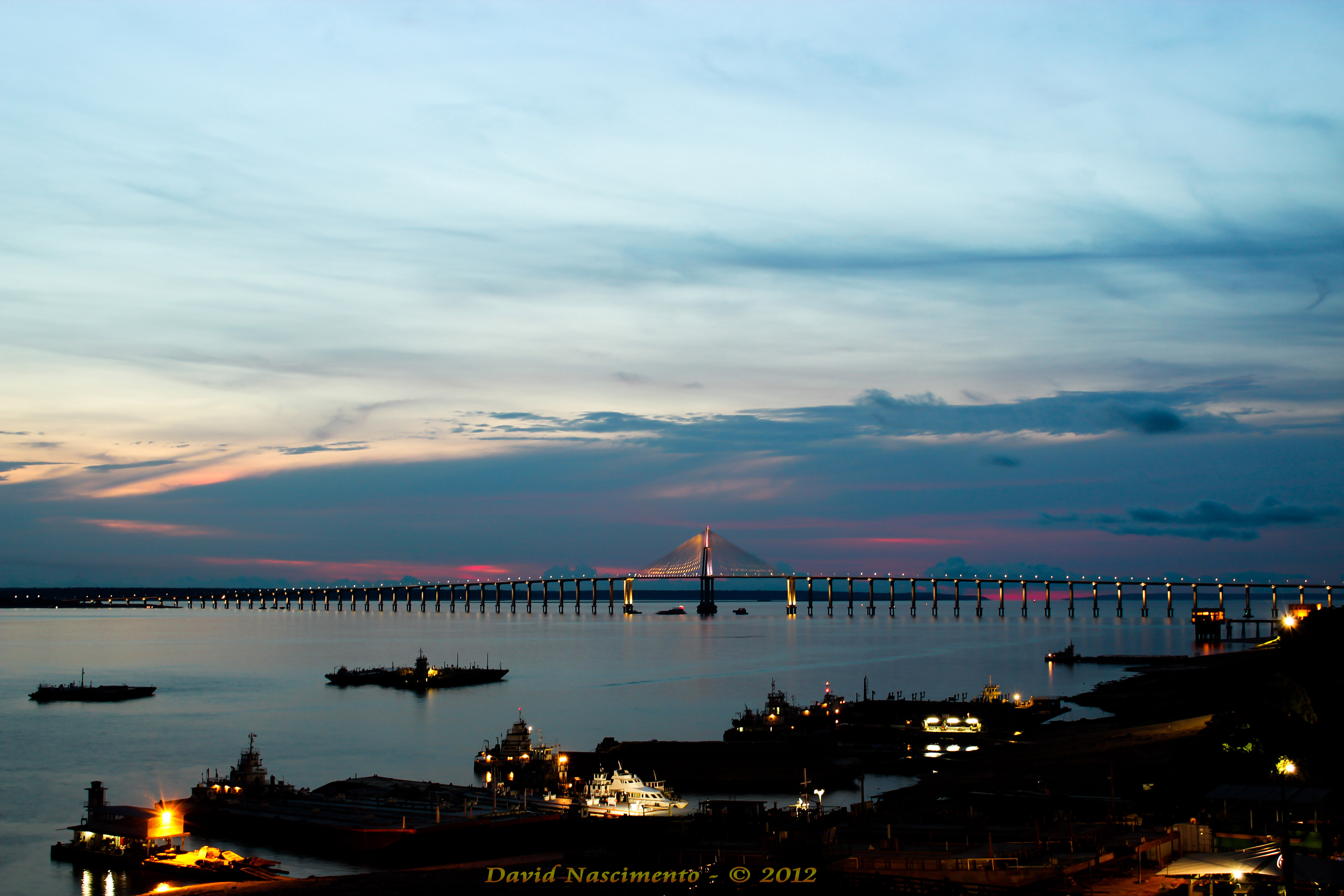 Ponte sobre o Rio Negro. Foto: David Nascimento