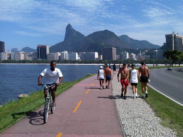 Ciclovia no Aterro do Flamengo. Foto: Marcelo Del Negri