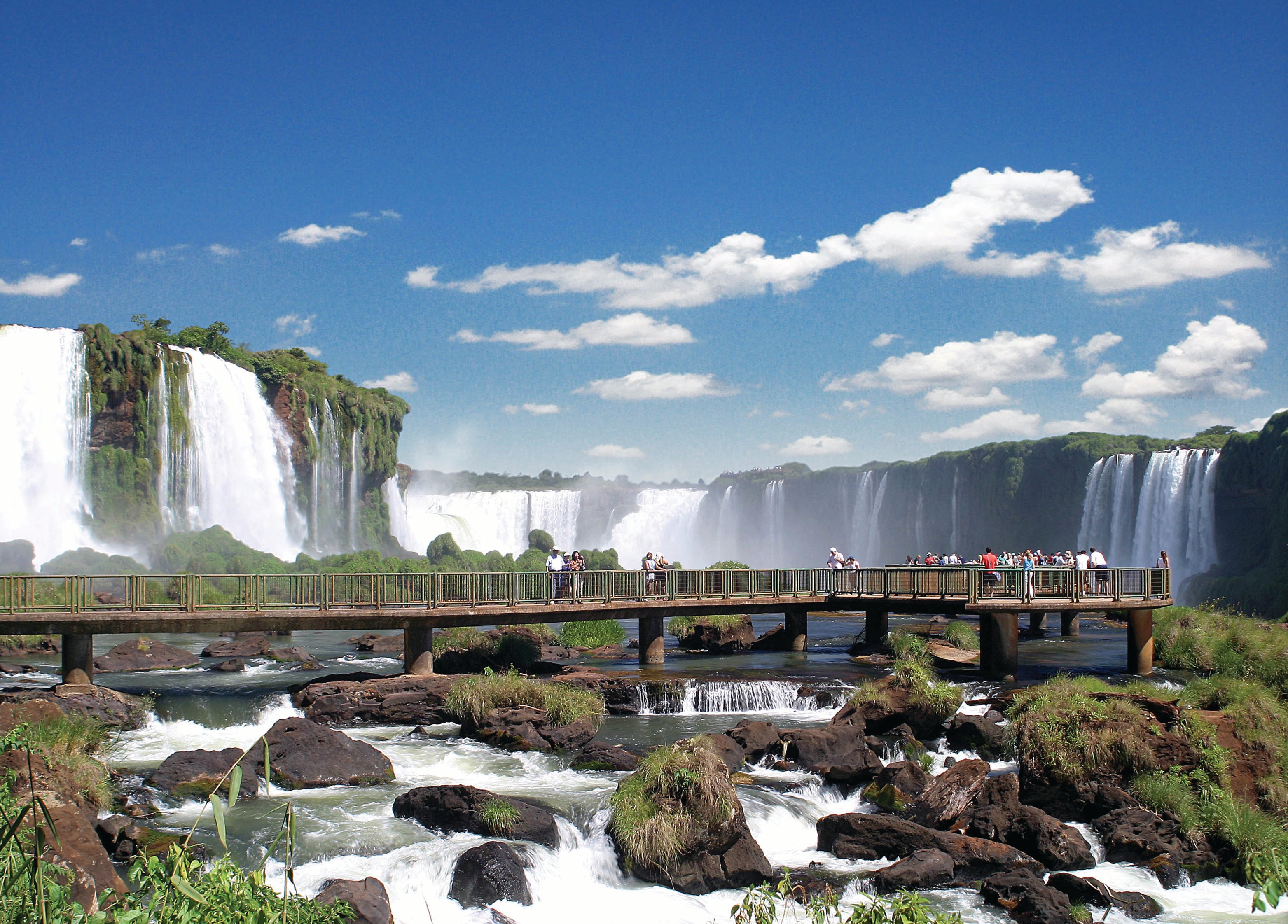 Cataratas do Iguaçu. Foto: Arquivo Paraná Turismo